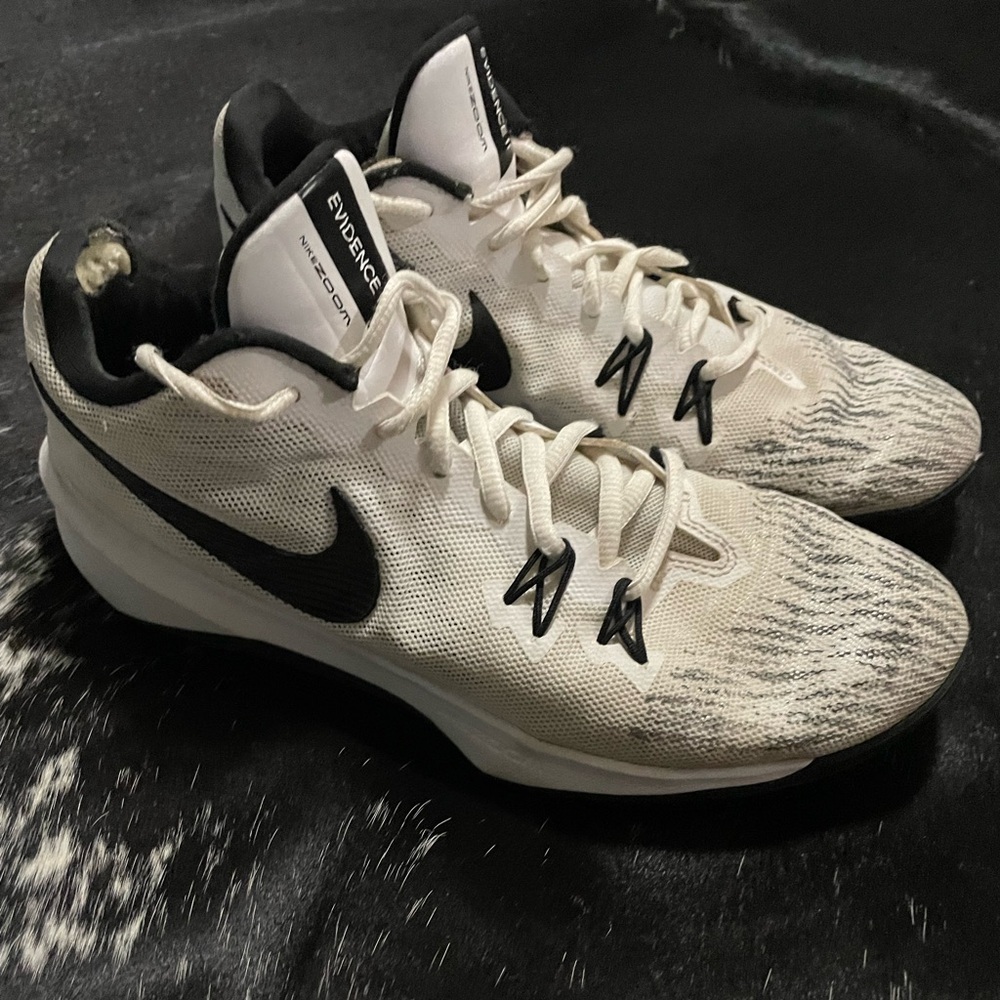 Size 7.5‎ - Nike Zoom Evidence 2 White men’s